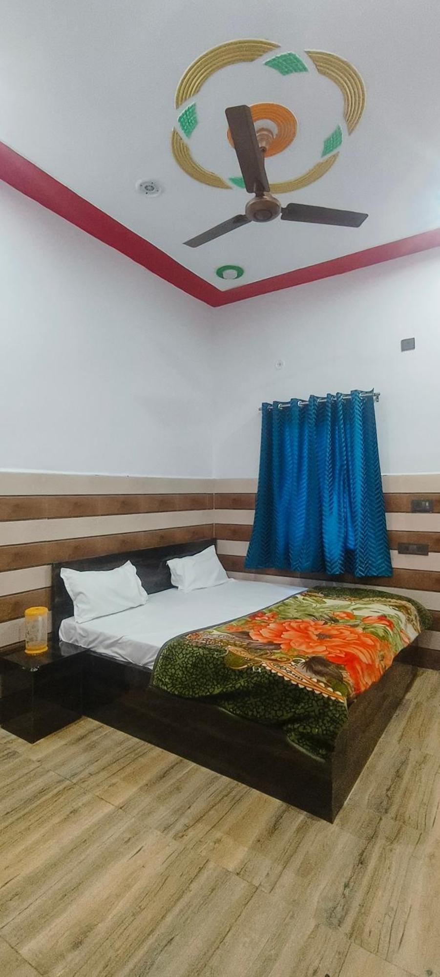 K.D.Dham Near Prem Mandir1 Hotel Vrindavan Exterior photo