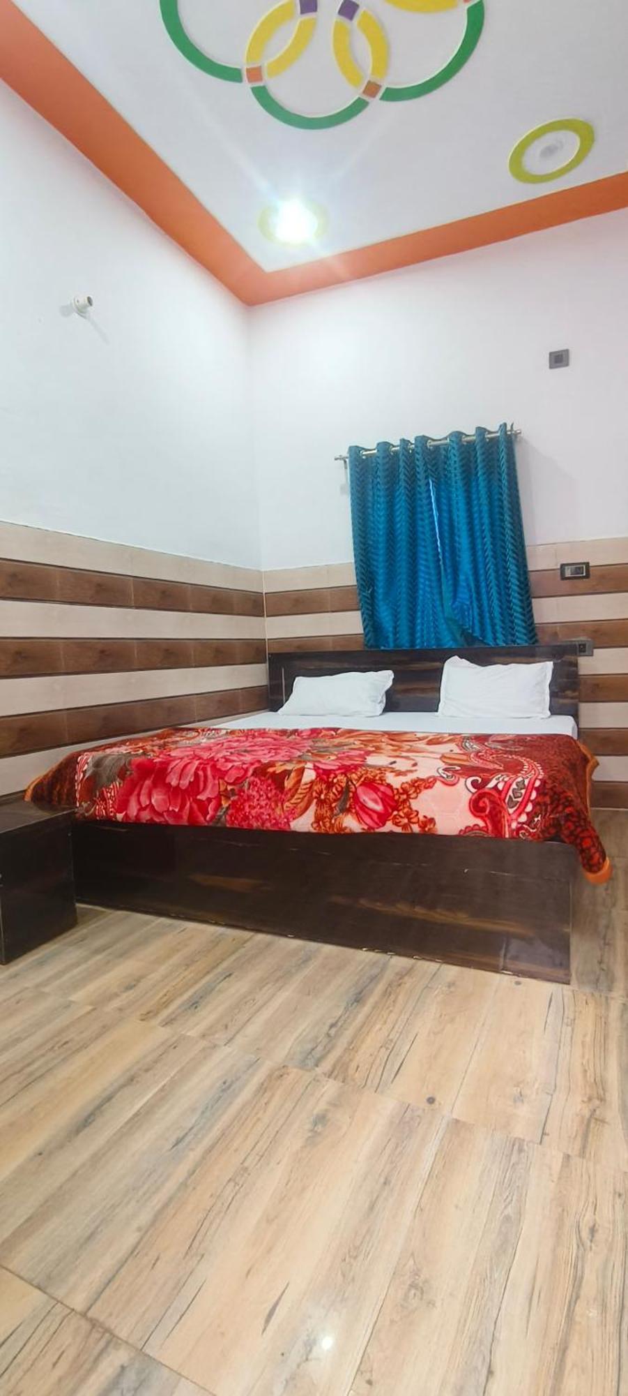 K.D.Dham Near Prem Mandir1 Hotel Vrindavan Exterior photo